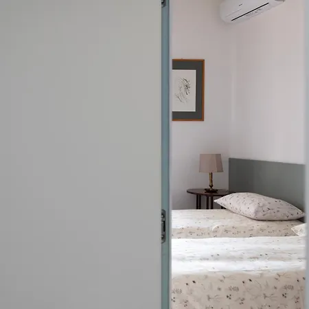 شقة Dimore Santojanni - Il Salotto Dei Portici Nel Centro Di بوتنزا