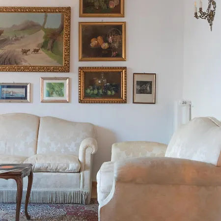 Dimore Santojanni - Il Salotto Dei Portici Nel Centro Di Lejlighed *