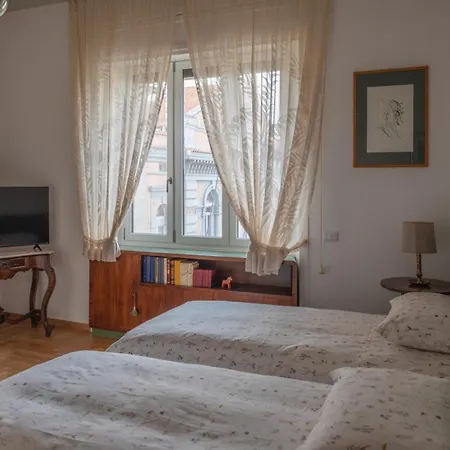 Dimore Santojanni - Il Salotto Dei Portici Nel Centro Di *