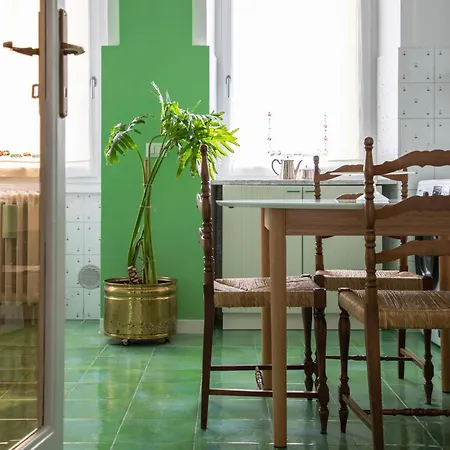 شقة Dimore Santojanni - Il Salotto Dei Portici Nel Centro Di *