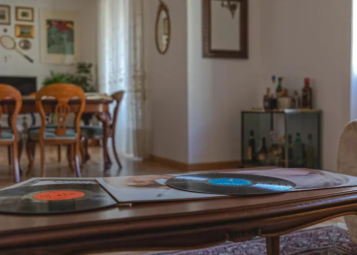 Dimore Santojanni - Il Salotto Dei Portici Nel Centro Di Apartamento